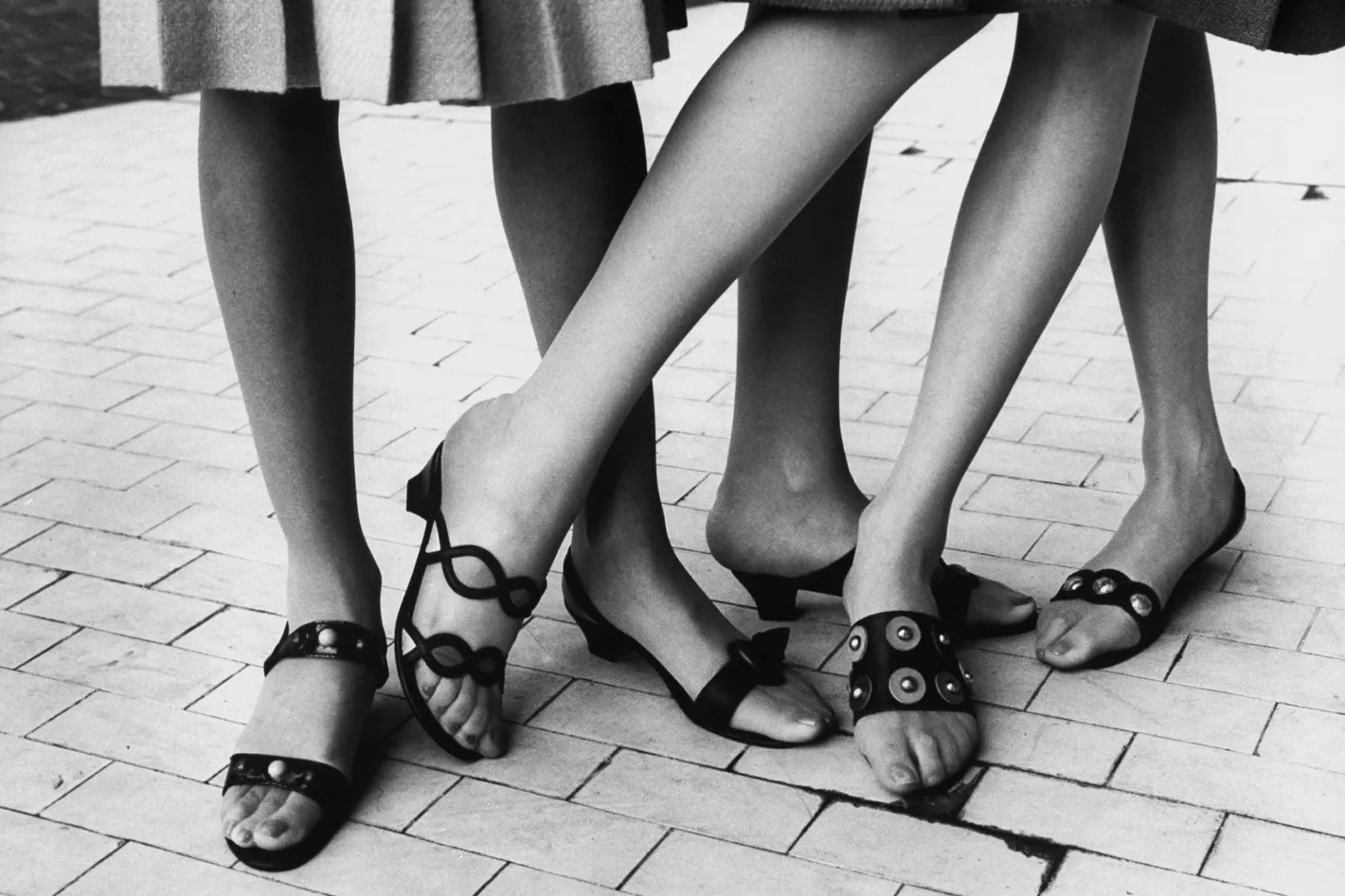 Sandalele de piele – alegerea perfecta pentru vara 2023